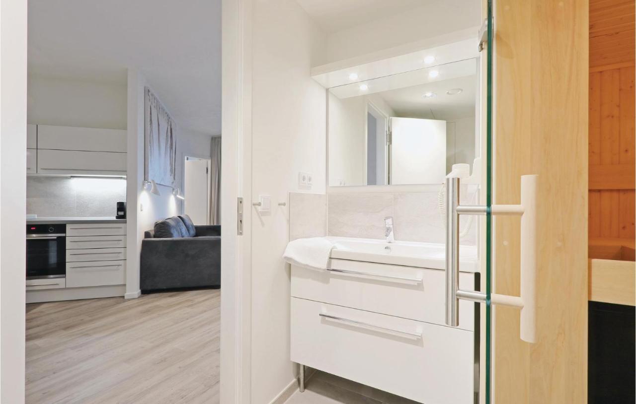 Amazing Apartment In Luebeck Travemuende With Sauna エクステリア 写真