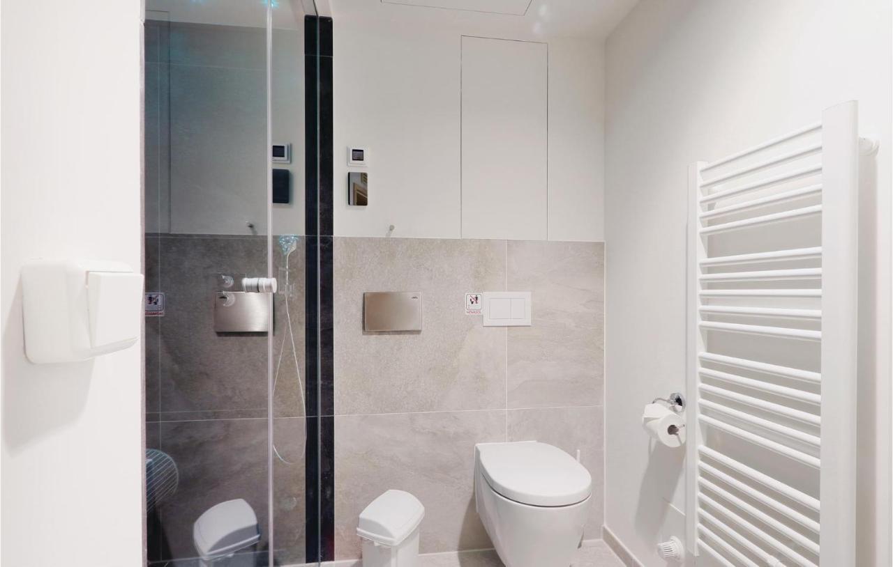 Amazing Apartment In Luebeck Travemuende With Sauna エクステリア 写真