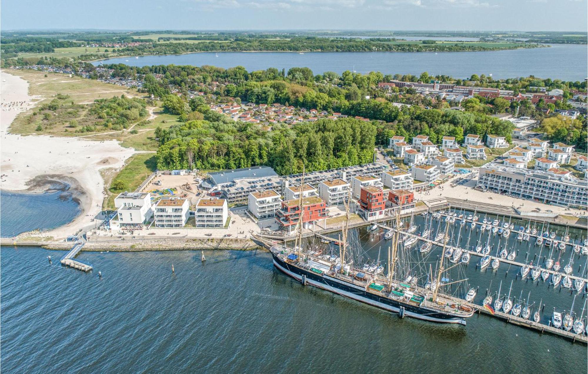 Amazing Apartment In Luebeck Travemuende With Sauna エクステリア 写真